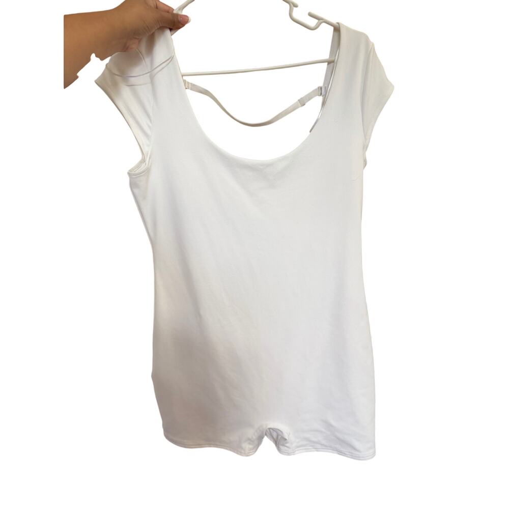 Garage Women’s Romper white size large